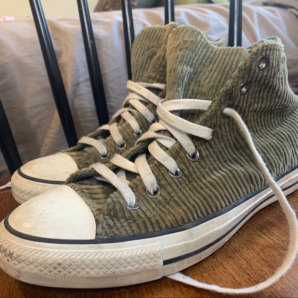 Converse chuck taylor all star corduroy high tops